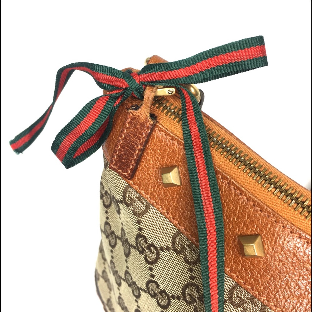 Authentic Gucci brown monogram crossbody bag - Picture 6 of 16